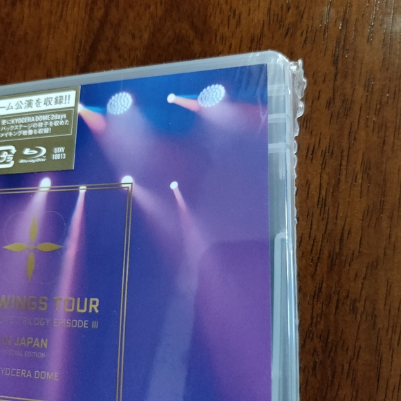 BTS 2017 Blu-Ray Live Trilogy Episode 3 - Picture 5 of 7